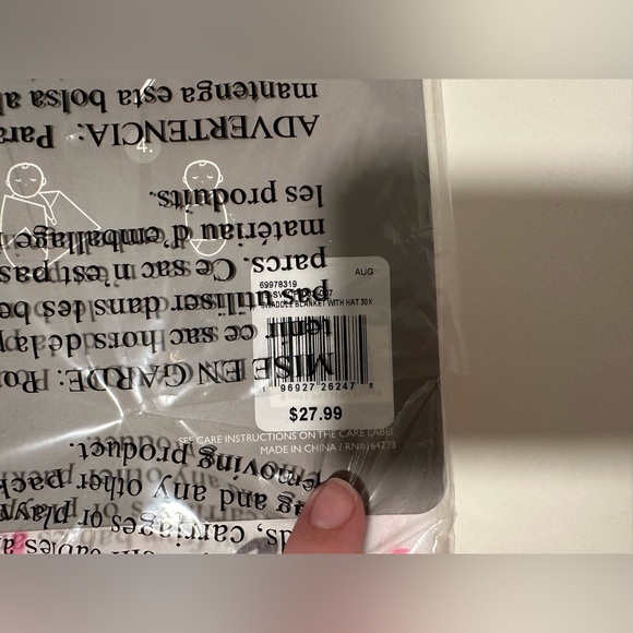 NEW Betty & Bob 2pc Hat and Swaddle Blanket 30in. X 40in Set Pink Love - Picture 7 of 7